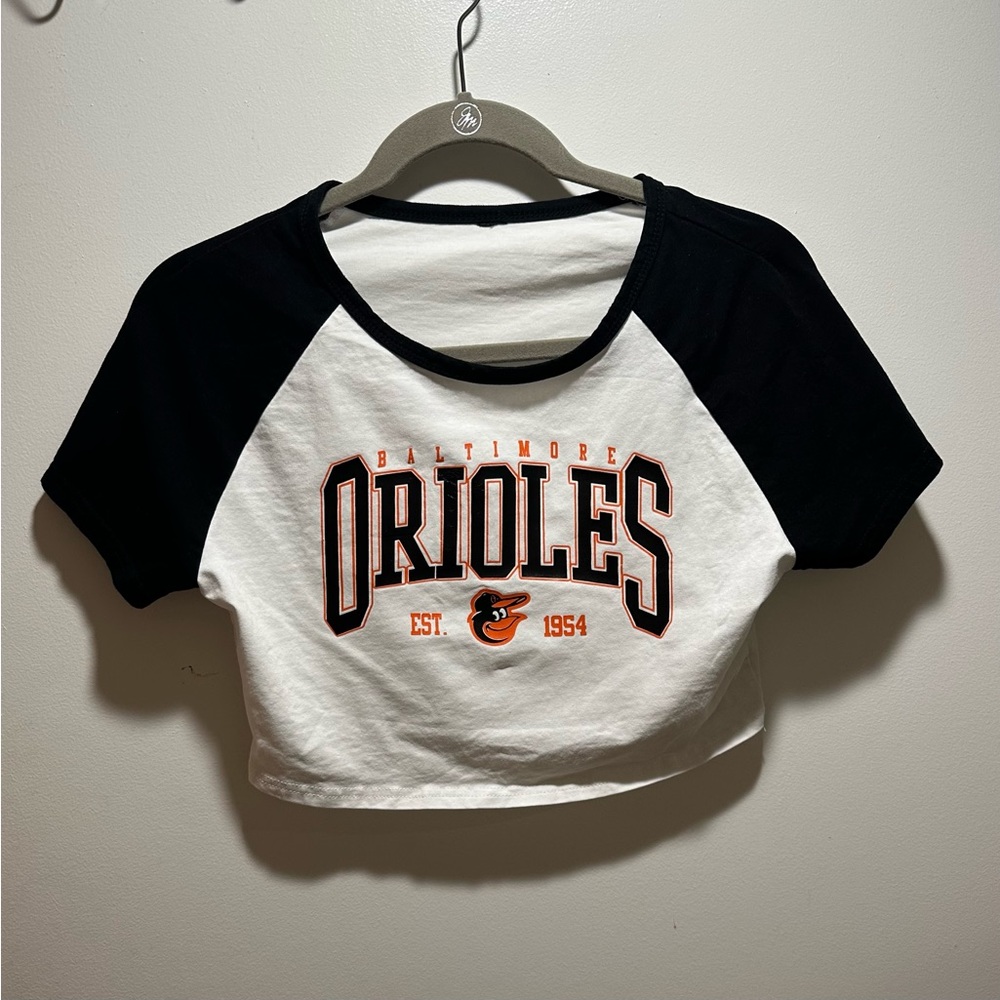Women’s Cropped Fitted Orioles Tee